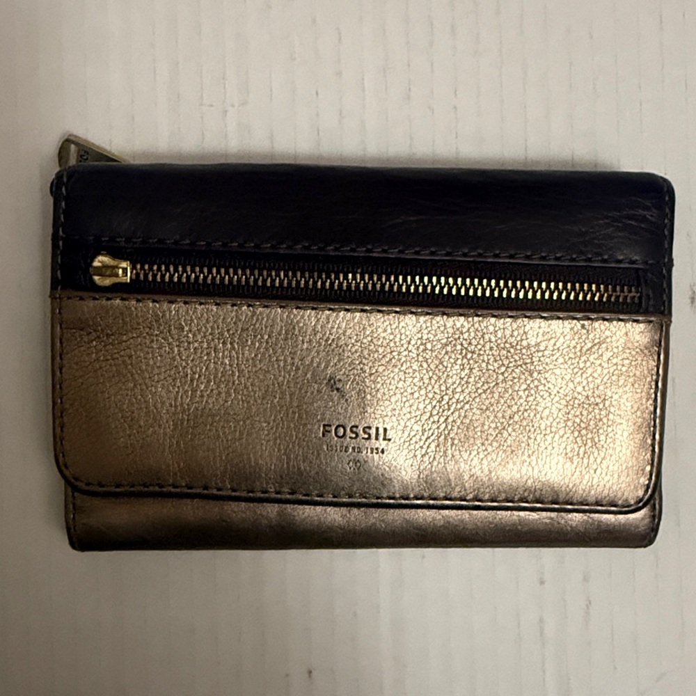 Fossil Black and Metallic Gold Wallet